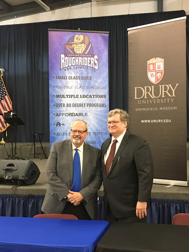 CROWDER TO DRURY
University presidents Glenn Coltharp, left, and Tim Cloyd on June 4 celebrate a new partnership between Crowder College and Drury University. Officials say the agreement makes it easier for Crowder’s associate degree students to pursue bachelor’s degrees at Drury. Beginning in August, Drury will provide upper-level seated and blended courses at Crowder’s Cassville campus in two bachelor’s programs: organizational communication and development, and behavioral and community health.